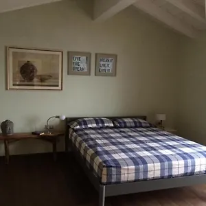 Casa Rustico Moretti Apartment